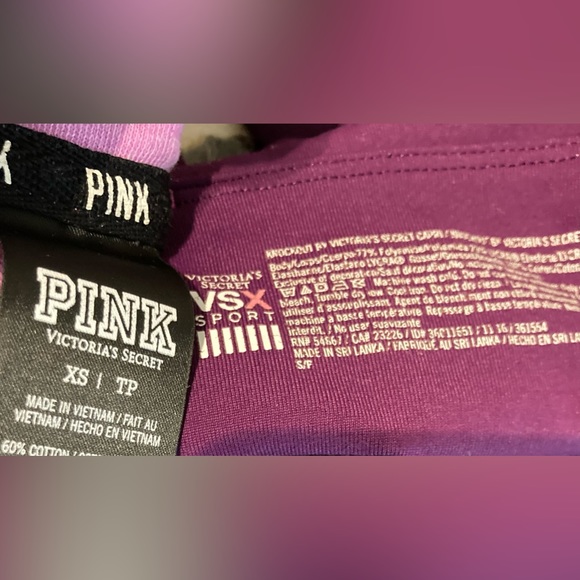 Pink Victoria’s Secret leggings and sweater bundle - Picture 7 of 7
